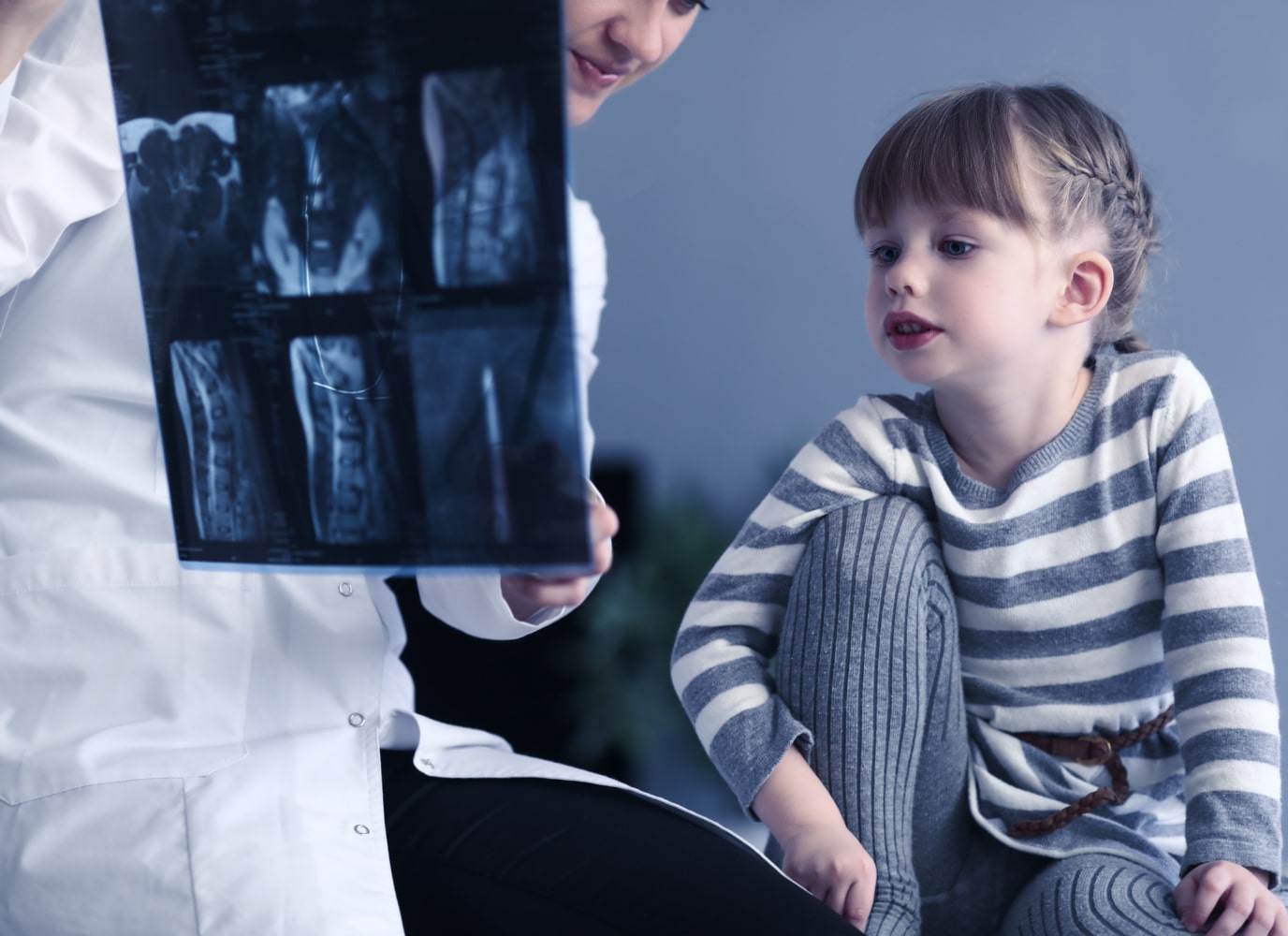 Radiopédiatrie | Imagerie médicale | Centre de radiologie | Révélis | Paris